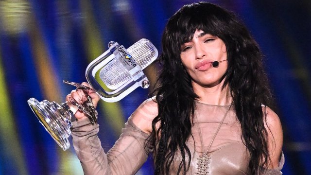 Article thumbnail: TOPSHOT - Singer Loreen performing on behalf of Sweden celebrates with the trophy after winning the final of the Eurovision Song contest 2023 on May 14, 2023 at the M&S Bank Arena in Liverpool, northern England. (Photo by Paul ELLIS / AFP) (Photo by PAUL ELLIS/AFP via Getty Images)