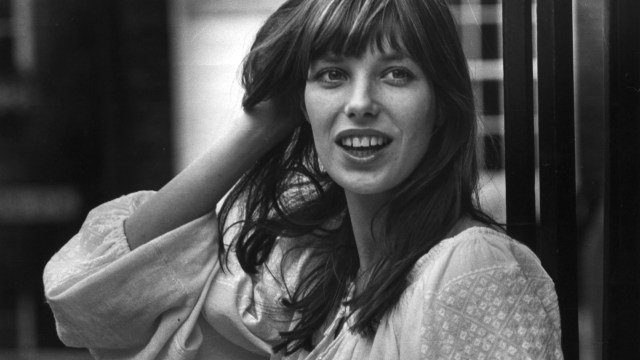 Article thumbnail: FILE - July 16: British singer and actress Jane Birkin has died aged 76 in Paris. 6th April 1971: British singer, actress and model Jane Birkin, best known for 'Je t'Aime', her duet with partner Serge Gainsbourg. (Photo by Steve Wood/Evening Standard/Getty Images)