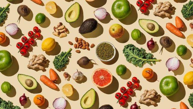 Article thumbnail: Pattern of variety fresh of organic fruits and vegetables and healthy vegan meal ingredients on beige background. Healthy food, clean eating, diet and detox, eco friendly, no plastic concept. Flat lay, top view