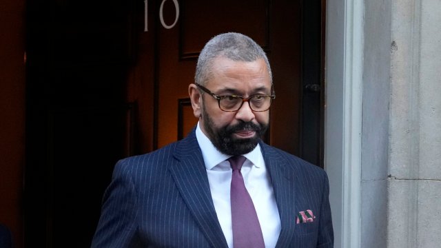 Article thumbnail: Britain's Home Secretary James Cleverly leaves 10 Downing Street after attending a cabinet meeting, in London, Tuesday, Nov. 28, 2023. A diplomatic spat erupted Monday between Greece and Britain after the U.K. canceled a planned meeting of their prime ministers, prompting the Greek premier to accuse his British counterpart of trying to avoid discussing the contested Parthenon Marbles. (AP Photo/Kirsty Wigglesworth)